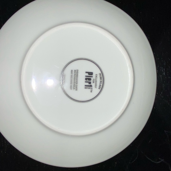 Pier 1 Halloween plates - Picture 2 of 7